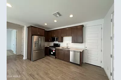 3228 W Morning Vista Lane, Phoenix, AZ 85083 - Photo 9