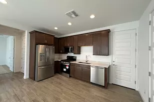 3228 W Morning Vista Ln, Phoenix, AZ 85083 - Photo 9