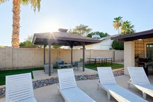 2331 E Sunnyside Dr, Phoenix, AZ 85028 - Photo 45