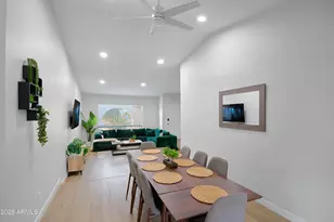 2331 E Sunnyside Dr, Phoenix, AZ 85028 - Photo 27