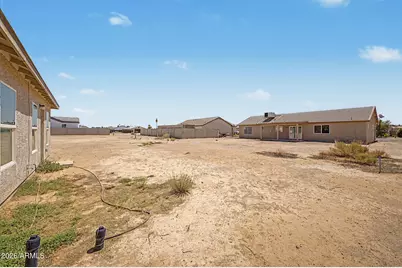 14147 S Vera Cruz Road, Arizona City, AZ 85123 - Photo 21