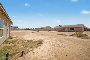 14147 S Vera Cruz Rd, Arizona City, AZ 85123 - Photo 21