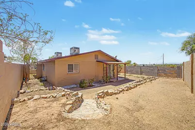 1516 W Shangri La Road, Phoenix, AZ 85029 - Photo 27