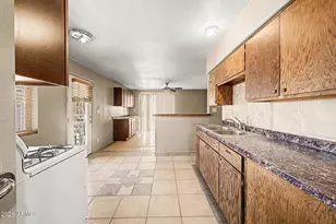 1516 W Shangri La Rd, Phoenix, AZ 85029 - Photo 13