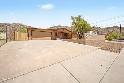 1516 W Shangri La Road, Phoenix, AZ 85029 - Photo 1