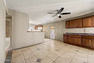 1516 W Shangri La Rd, Phoenix, AZ 85029 - Photo 17