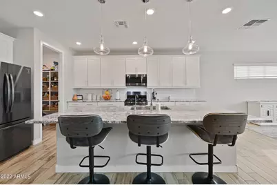 10104 E Gamma Avenue, Mesa, AZ 85212 - Photo 13