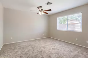 2834 W Campo Bello Dr, Phoenix, AZ 85053 - Photo 9