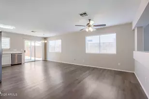 2834 W Campo Bello Dr, Phoenix, AZ 85053 - Photo 17