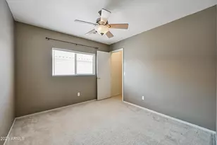 3057 W Lucia Dr, Phoenix, AZ 85083 - Photo 15