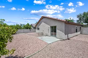 3057 W Lucia Dr, Phoenix, AZ 85083 - Photo 21