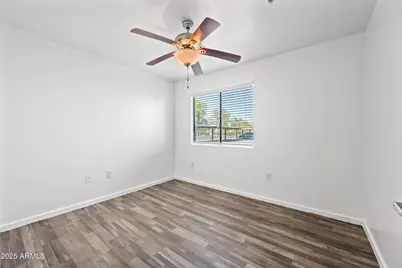 3065 N 67th Avenue #Apt 107, Phoenix, AZ 85033 - Photo 21