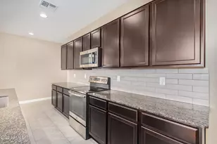 8451 S 164th Dr, Goodyear, AZ 85338 - Photo 11