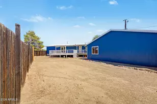 19768 E Squaw Valley Dr, Black Canyon City, AZ 85324 - Photo 31