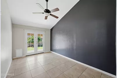 1651 E Apollo Road, Phoenix, AZ 85042 - Photo 11