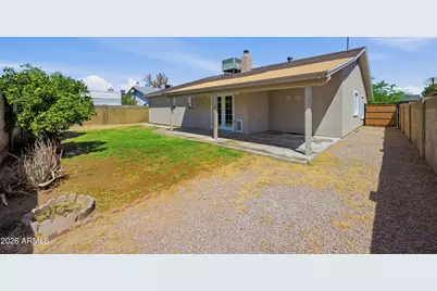 1651 E Apollo Road, Phoenix, AZ 85042 - Photo 23