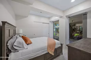 7161 E Rancho Vista Dr, Scottsdale, AZ 85251 - Photo 13