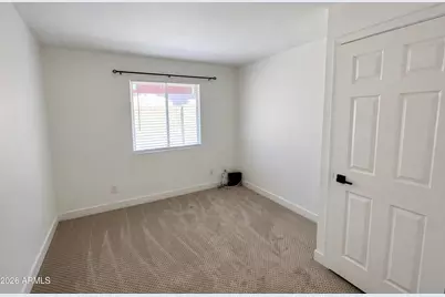 4237 W Hartford Avenue, Glendale, AZ 85308 - Photo 15
