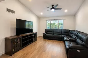 4237 W Hartford Ave, Glendale, AZ 85308 - Photo 13