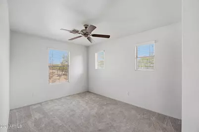 1307 S Joshua Tree Lane, Gilbert, AZ 85296 - Photo 17