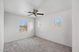 1307 S Joshua Tree Ln, Gilbert, AZ 85296 - Photo 17