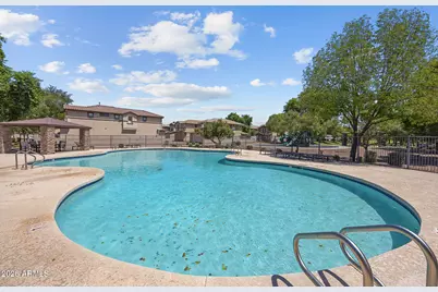 1307 S Joshua Tree Lane, Gilbert, AZ 85296 - Photo 25