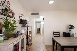 3201 N Turney Ave, Phoenix, AZ 85017 - Photo 9