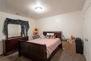 3201 N Turney Ave, Phoenix, AZ 85017 - Photo 11