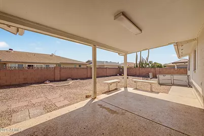 8239 E Navarro Avenue, Mesa, AZ 85209 - Photo 29