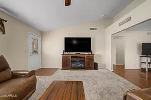 8239 E Navarro Ave, Mesa, AZ 85209 - Photo 11