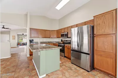 14911 W Port Royale Lane, Surprise, AZ 85379 - Photo 23