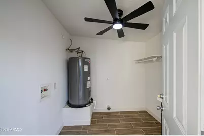 8002 N 42nd Avenue, Phoenix, AZ 85051 - Photo 27