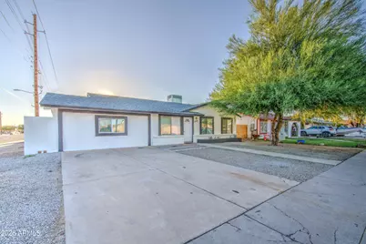 8002 N 42nd Avenue, Phoenix, AZ 85051 - Photo 3