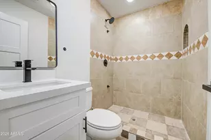 8002 N 42nd Ave, Phoenix, AZ 85051 - Photo 25