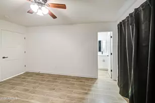 8002 N 42nd Ave, Phoenix, AZ 85051 - Photo 17