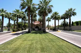 433 W Teakwood Dr, Sun Lakes, AZ 85248 - Photo 35