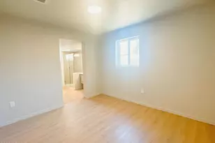 2340 E Turney Ave, Phoenix, AZ 85016 - Photo 9