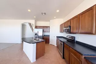1806 N Wildflower Ln, Casa Grande, AZ 85122 - Photo 13