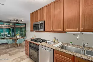 4808 N 24th St, Phoenix, AZ 85016 - Photo 9