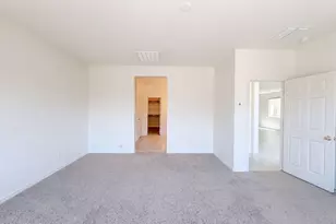3325 W Dunbar Dr, Phoenix, AZ 85041 - Photo 13