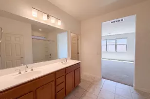 3325 W Dunbar Dr, Phoenix, AZ 85041 - Photo 15