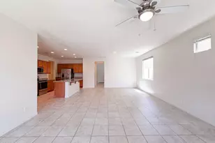 3325 W Dunbar Dr, Phoenix, AZ 85041 - Photo 9