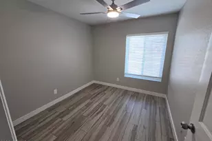 9033 W Purdue Ave, Peoria, AZ 85345 - Photo 15