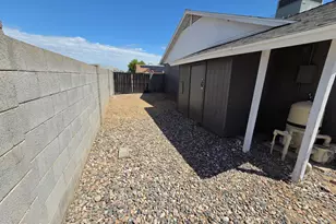 9033 W Purdue Ave, Peoria, AZ 85345 - Photo 11