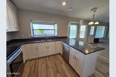9033 W Purdue Avenue, Peoria, AZ 85345 - Photo 5