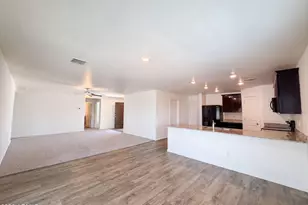 461 W Pintail Dr, Casa Grande, AZ 85122 - Photo 7