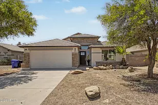 6730 S 4 Peaks Pl, Chandler, AZ 85249 - Photo 1