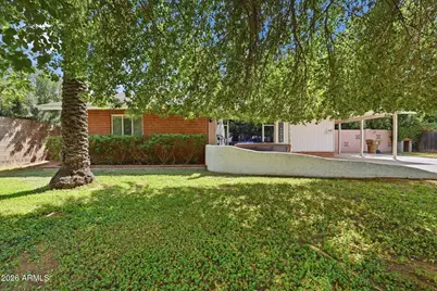 3609 N 40th Street, Phoenix, AZ 85018 - Photo 1