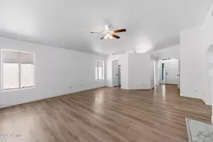 16638 N 33rd Way, Phoenix, AZ 85032 - Photo 9