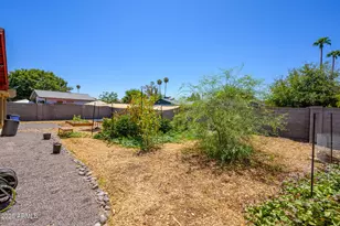 407 E Julie Dr, Tempe, AZ 85283 - Photo 25